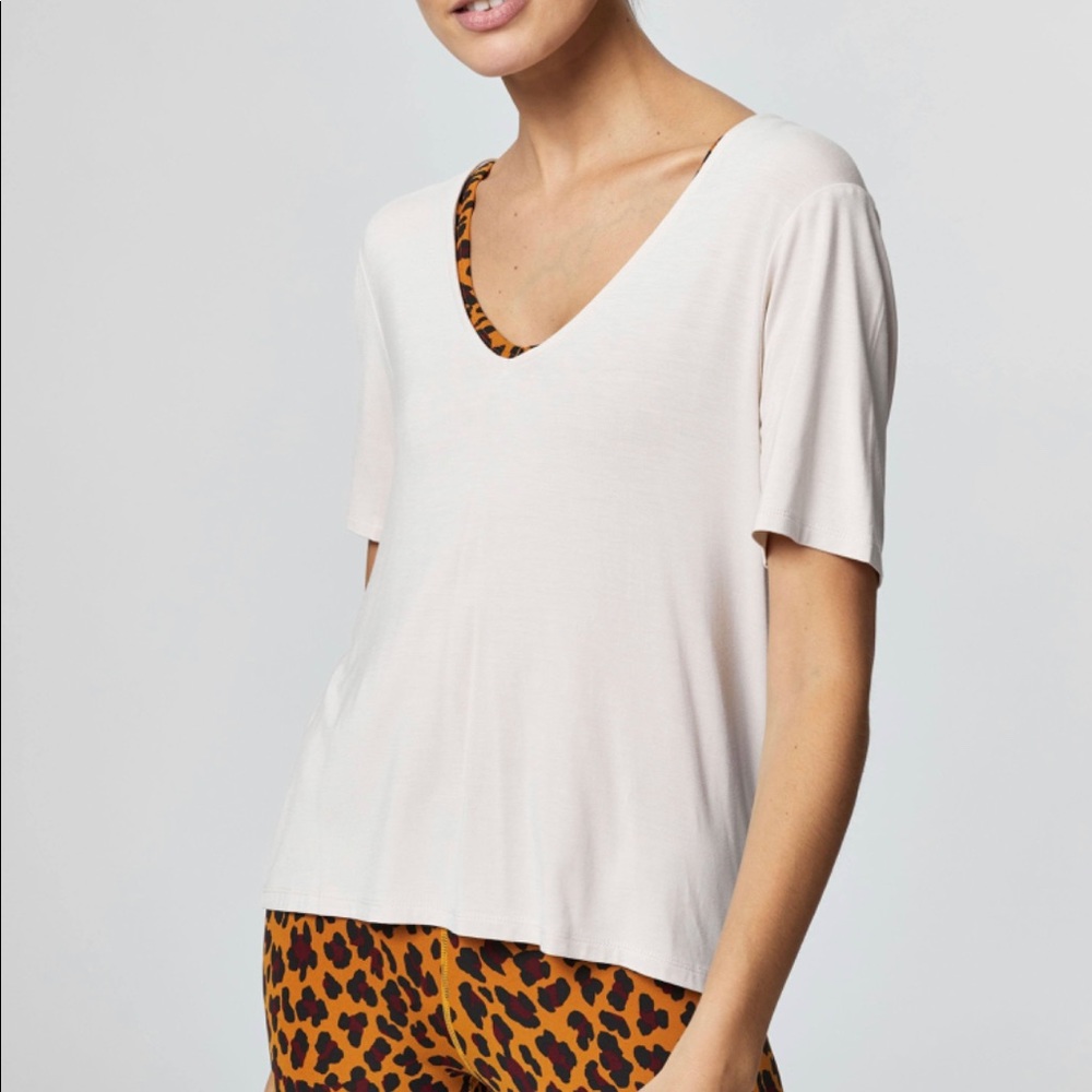 NWT Varley Holly Tee - Pumice Stone XS